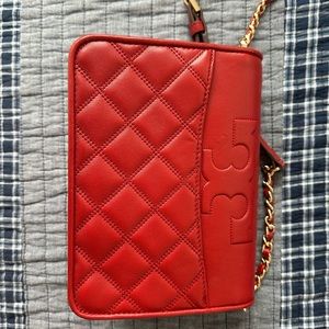 Tory Burch purse. Excellent condition!